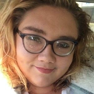 Meet your Posher, Eva